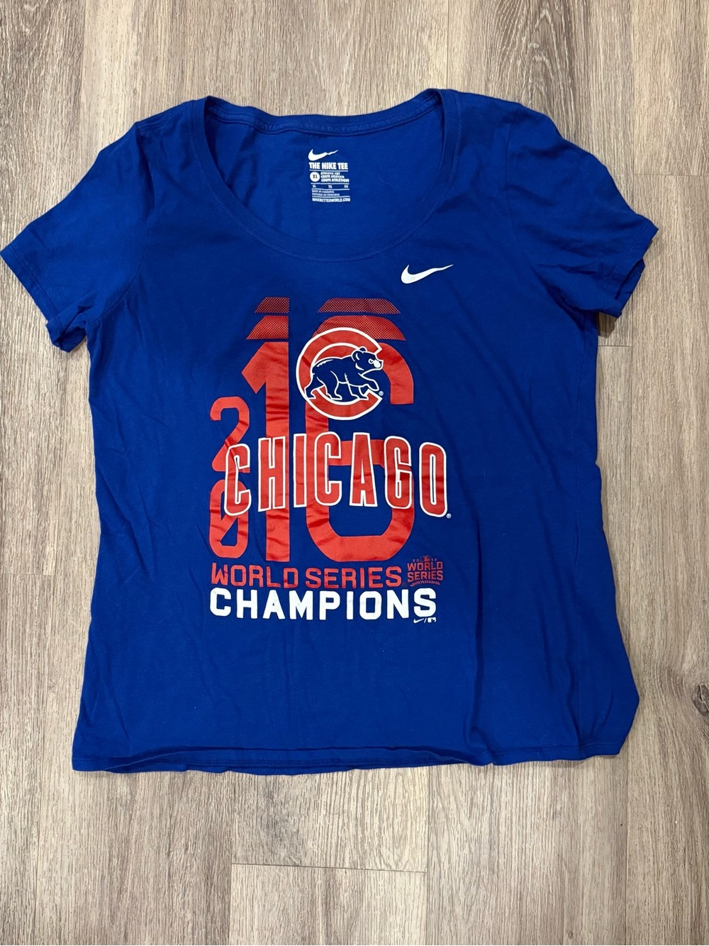 Nike Women's Chicago Cubs Royal Blue World Series 2016 Champions Tee